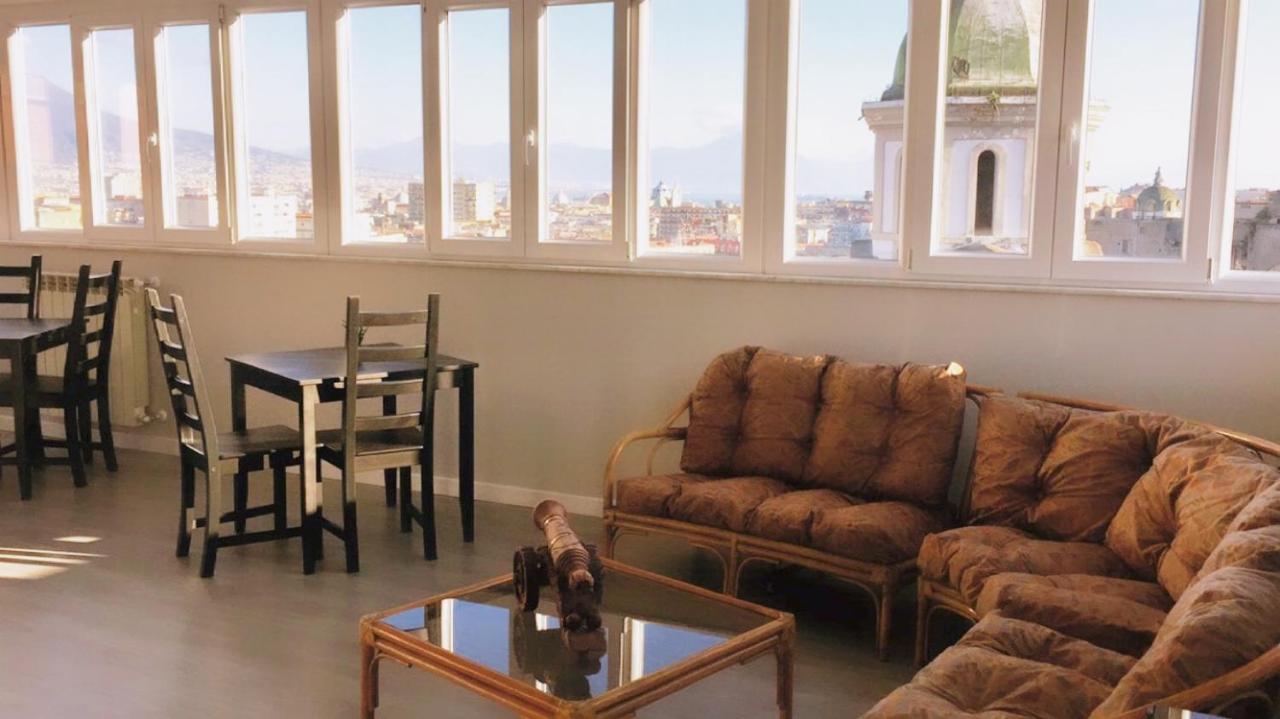 La Terrazza Di Nonna Anna Panzió Nápoly Kültér fotó